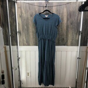 Andree dusty blue tiered flutter sleeve maxi dress size L